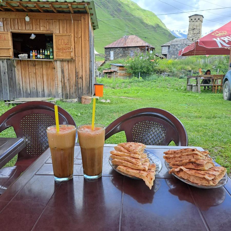 Chvibiani Guesthouse & Bar أوشغولي المظهر الخارجي الصورة